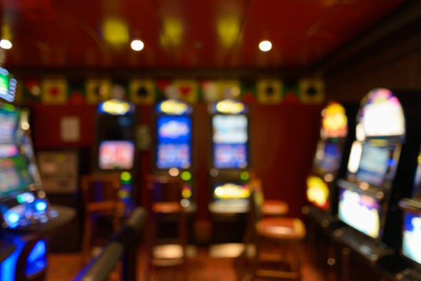 migo Android app showing CQ9 table lobby with multiple game options